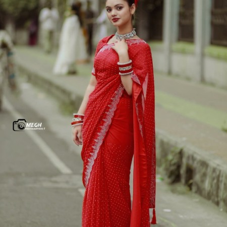 Stone work  Weightless Jorjet Party Saree red Colour